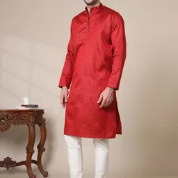 adhirajan Men Cotton Silk Kurta Pyjama Set image 5