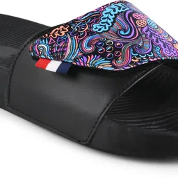 pery-pao Men Slides image 2