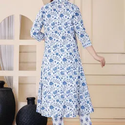 dss fashion Women Viscose Rayon Crop Top Pant Ethnic Jacket Set image 2