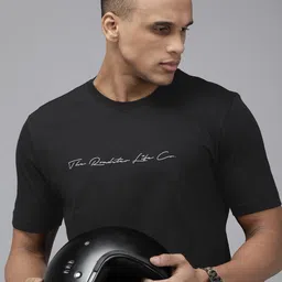 Roadster Men Black Typography Printed Pure Cotton T-shirt image 1