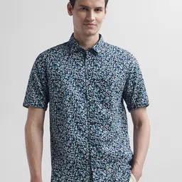 Peter England Casuals Men Slim Fit Spread Collar Floral Printed Cotton Casual Shirt-image-39