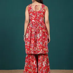 Varanga Women Floral Printed Regular Thread Work Pure Cotton Kurta with Sharara image 5