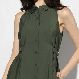 outryt by azorte Sleeveless Shirt Dress with Insert Pockets image 4