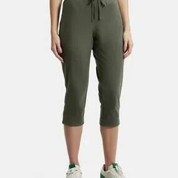 jockey 1300 Super Combed Cotton Elastane Stretch Slim Fit Capri with Side Pockets-picture-18