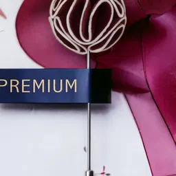 PELUCHE Unisex Maroon Flower Love Lapel Pin-image-73