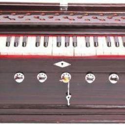 maga mart Harmoniul- 3 1/4 Octave, Double Bellow, 39 Keys,7 Stopper, 2 Reeds Bass- Male 3.25 Octave Hand Pumped Harmonium-picture-10