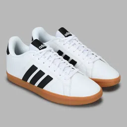 Streeet Icon Lite M Sneakers For Men-image-74
