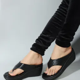 colo Women Wedges Sandal-picture-18