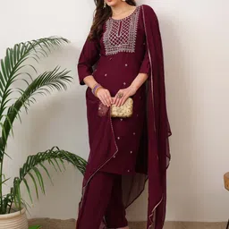 shree ramkrishna fab Women Viscose Rayon Kurti Pant Dupatta Set-picture-18