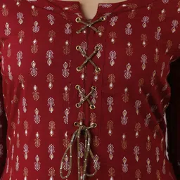 ftDiva Ethnic Motifs Printed Notched Neck Straight Kurta image 3