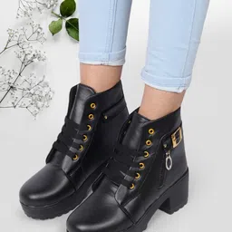 feet runner Stylish Casual Boots for Women Boots For Women image 2