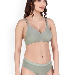 In-Curve Breathable Cotton Non-Padded Bra With Basic Briefs image 4