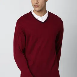Men Solid V Neck Maroon Sweater-image-15