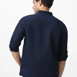 urbano fashion Men Regular Fit Solid Mandarin Collar Casual Shirt image 3