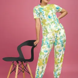 houseofcommon Printed Women Track Suit-picture-27