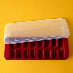 supermom Frizzy Ice Tray with 2-in-1 Ice Cube Compartment & Storage Box (1 Pc) Red Plastic Ice Cube Tray-picture-22