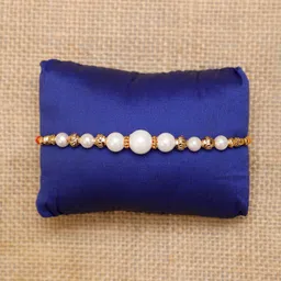 flipkart smartbuy Religious D1132_FSB Gold Finish, Pearl Chawal Roli Pack, Rakhi Set image 4