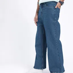 glitchez Men Boot-Leg Mid Rise Blue Jeans image 2