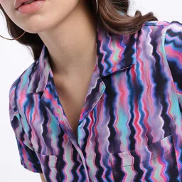 glitchez Women Regular Fit Printed Casual Shirt image 3