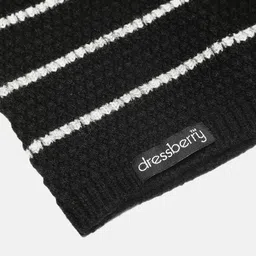 DressBerry Women Black & White Striped Acrylic Beanie image 4