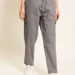 The Roadster Lifestyle Co. Women Grey Slim-Fit Mid-Rise Pure-Cotton Cargo Trousers-image-76