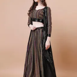 TWAM SUNDARA Ethnic Motifs Printed Top With Skirt & Shrug image 5