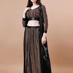 TWAM SUNDARA Ethnic Motifs Printed Top With Skirt & Shrug image 3