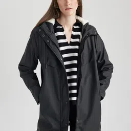 DeFacto Hooded Rain Jacket image 2