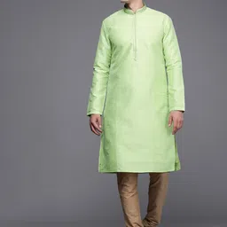 Manyavar Men Green Solid Kurta with Churidar image 4