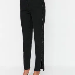 Trendyol Women Clean Look Mid-Rise Jeans-image-99