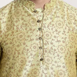 SOJANYA Floral Printed Silk Cotton Kurta image 3