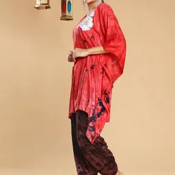 LetsDressUp Printed V-Neck Flared Sleeves Kaftan Kurti image 5