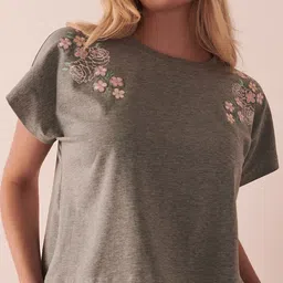 La Vie en Rose Floral Embroidered Extended Sleeves Cotton Top-image-26