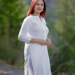 madarwa Women Pure Cotton Kurti Pant Dupatta Set image 5