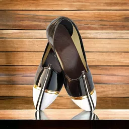 FUKUSO Stylish & Comfortable Glossy Men Ethnic Juti/Mojari Jutis For Men image 2