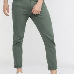 highlander Men Tapered Green Cotton Blend Trousers-picture-12