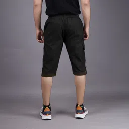 vasudi Solid Men Three Fourths image 3