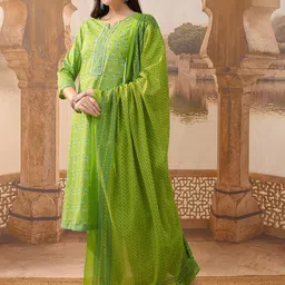 Vishudh Floral Printed Regular Pure Cotton Kurta with Churidar & With Dupatta image 4