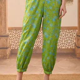 Vishudh Floral Printed Regular Pure Cotton Kurta with Churidar & With Dupatta image 2