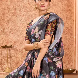 Varanga Ethnic Motifs Printed Zari Saree-image-71