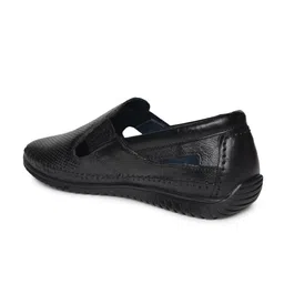 Buckaroo Men Textured Leather Shoe-Style Sandals image 3