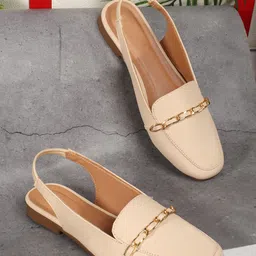 rindas Women Flats Sandal-picture-21