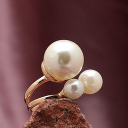 SOHI Gold-Plated Pearls Studded Finger Ring-picture-9
