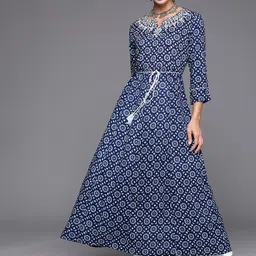 indo era Women Embroidered Viscose Rayon A-line Kurta image 3