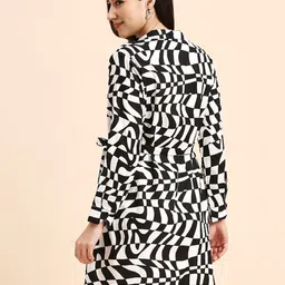 MomToBe Abstract Print Maternity A-Line Dress image 4