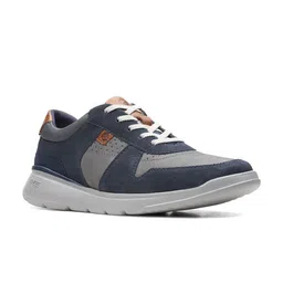 Clarks Men Colourblocked Leather Lightweight Sneakers-image-40