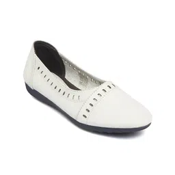 Zoom Shoes Women Textured Lightweight Comfort Insole Leather Slip-On Sneakers-image-69