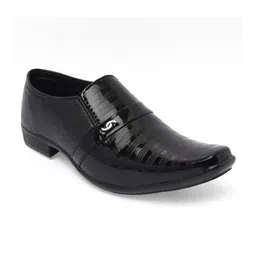 BAESD Boys Textured Square Toe Loafers image 2