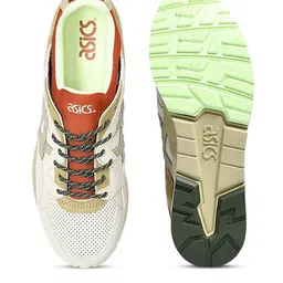 ASICS Men GEL-Lyte V Leather Training Shoes image 5