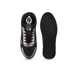 Shoetopia Girls Woven Design Sneakers image 5